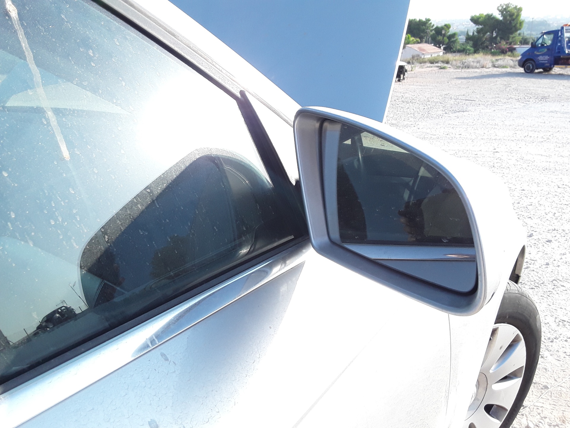 Retrovisor direito, foto 1 de 2