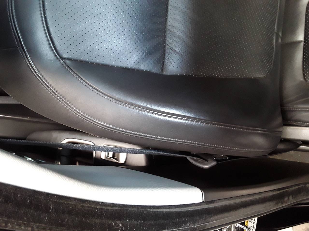 Cinturon seguridad delantero derecho, foto 1 de 1