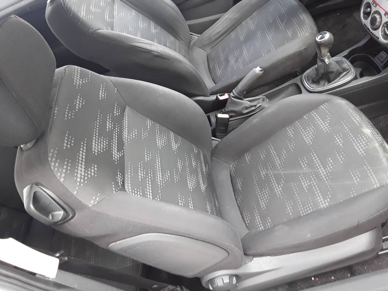 Asiento delantero derecho, foto 1 de 1