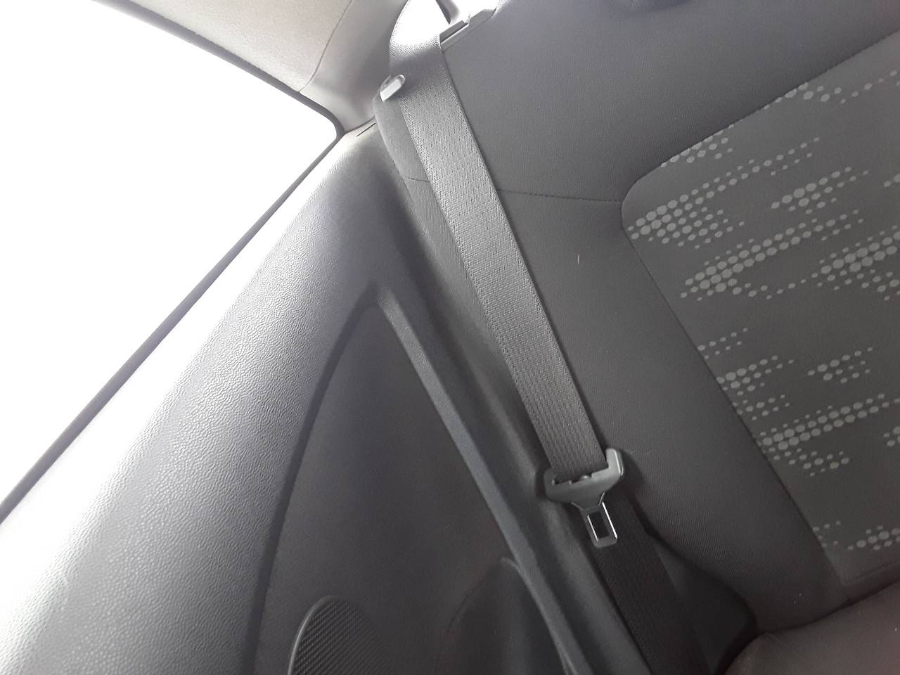 Cinto de segurança traseiro direito, foto 1 de 1