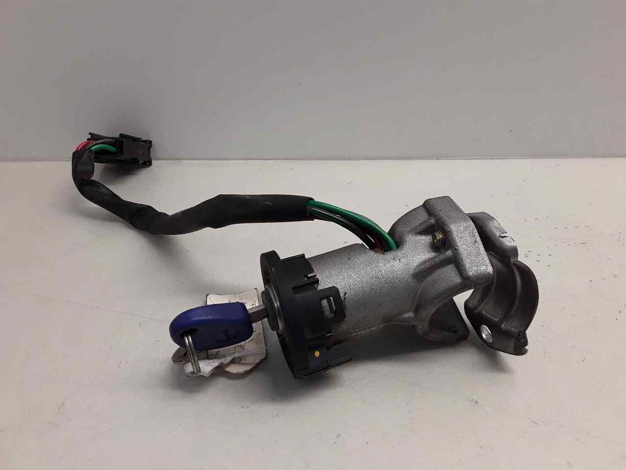 Antirrobo / llave contacto