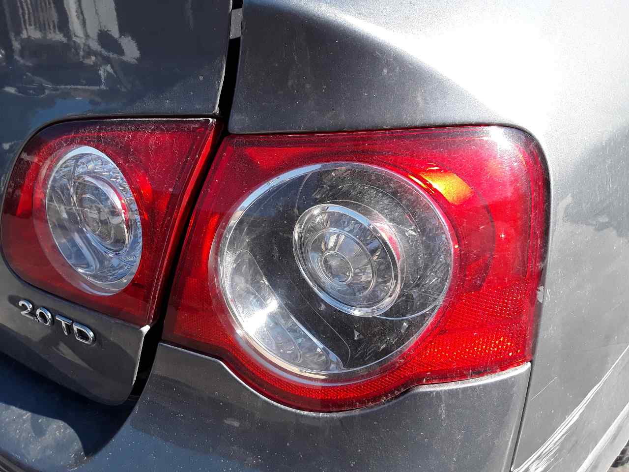 Right rear light, photo 1 of 1