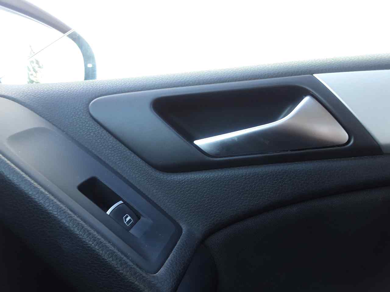 Maneta interior delantera derecha, foto 1 de 1