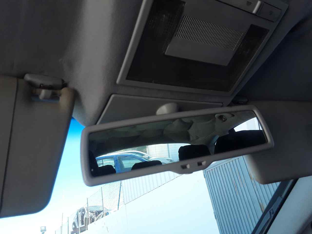 Espejo, foto 1 de 1