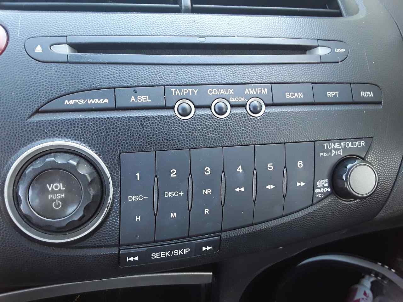 Sistema audio / radio cd, foto 1 de 1