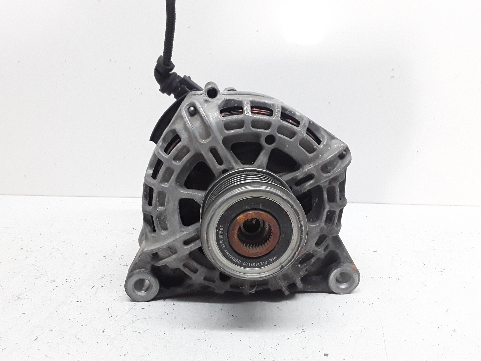 Alternador