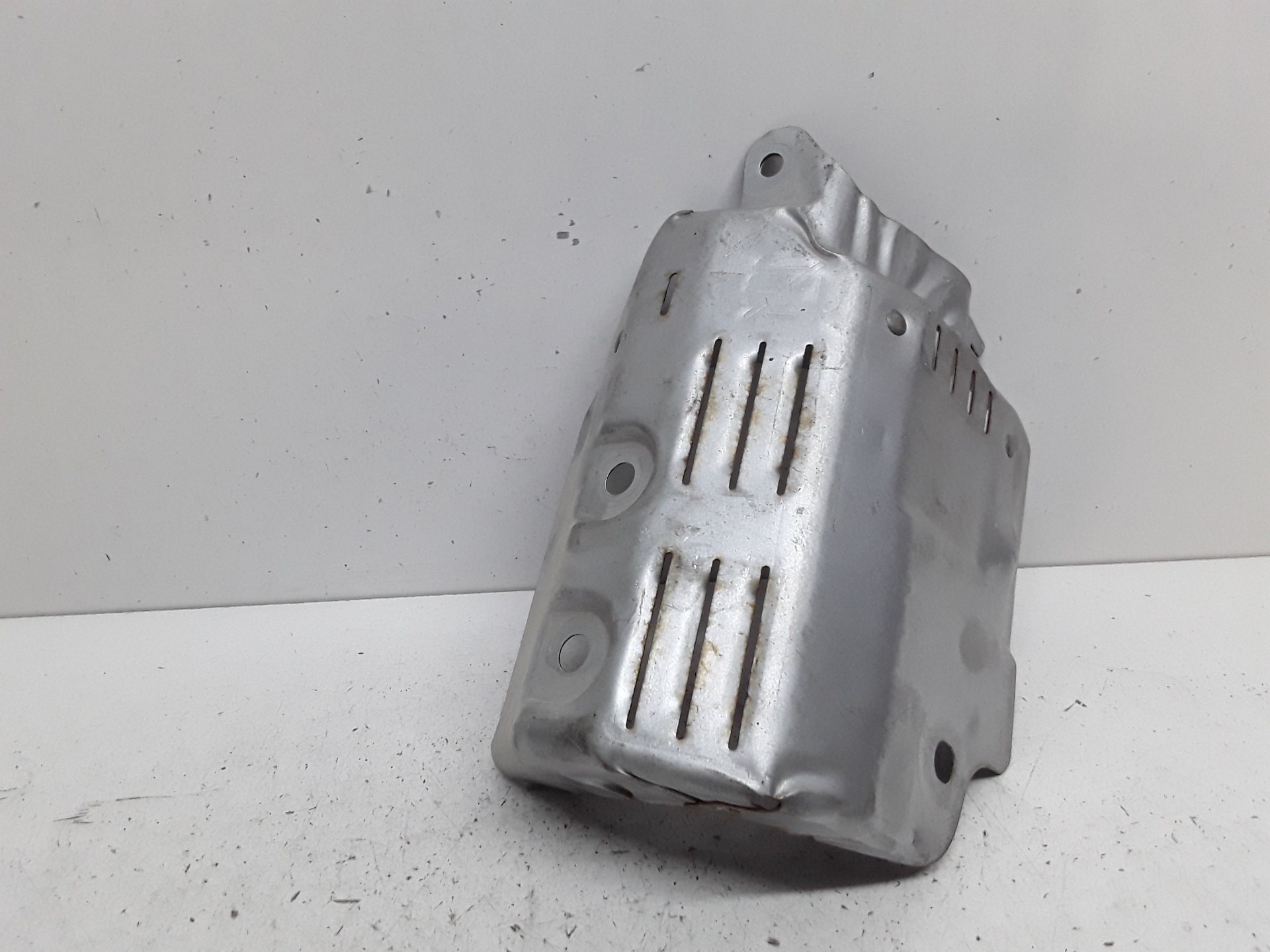 Tapa motor, foto 1 de 3