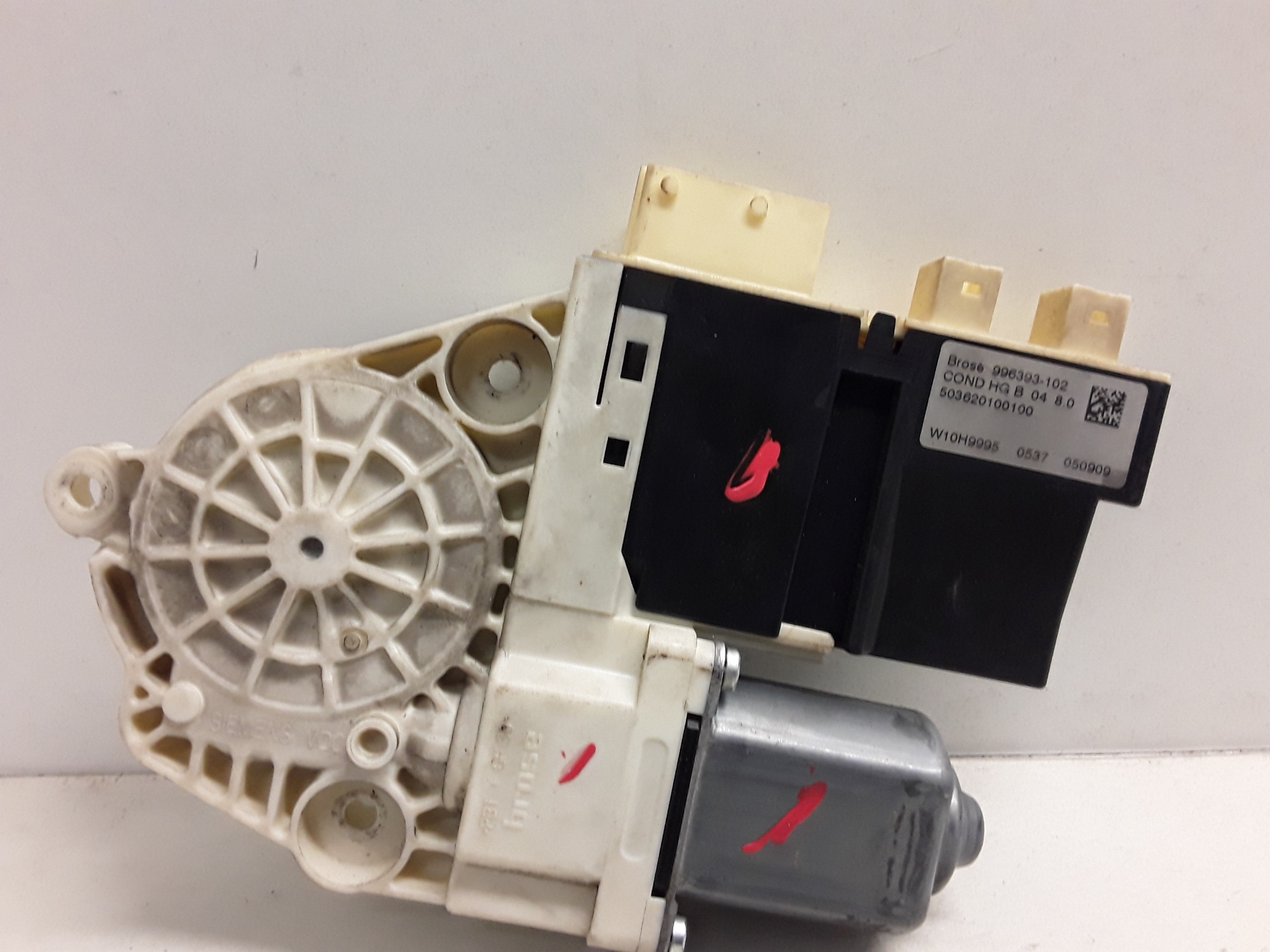 Motor elevalunas delantero izquierdo