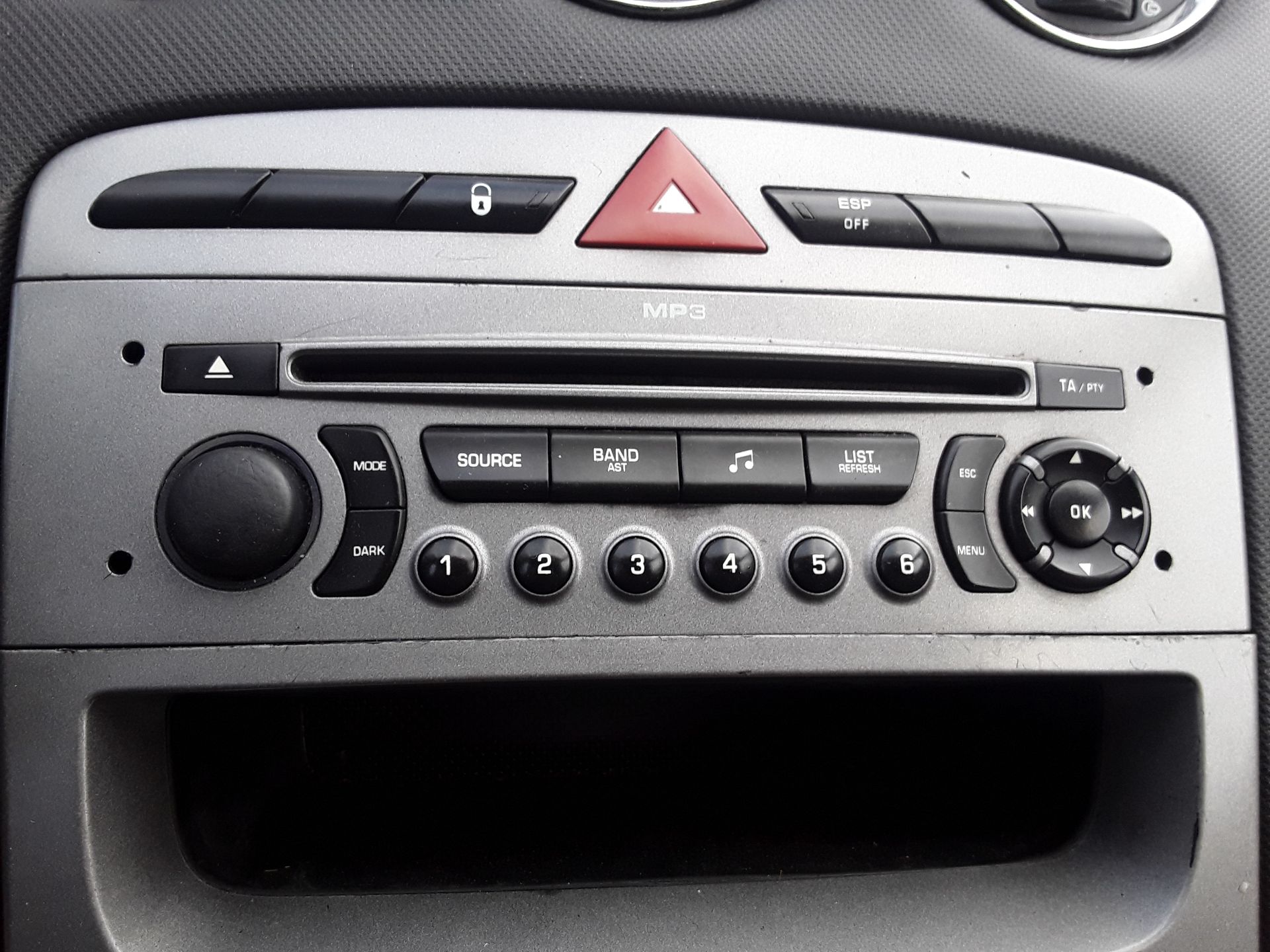 Audiosystem / Radio CD, Foto 1 von 1