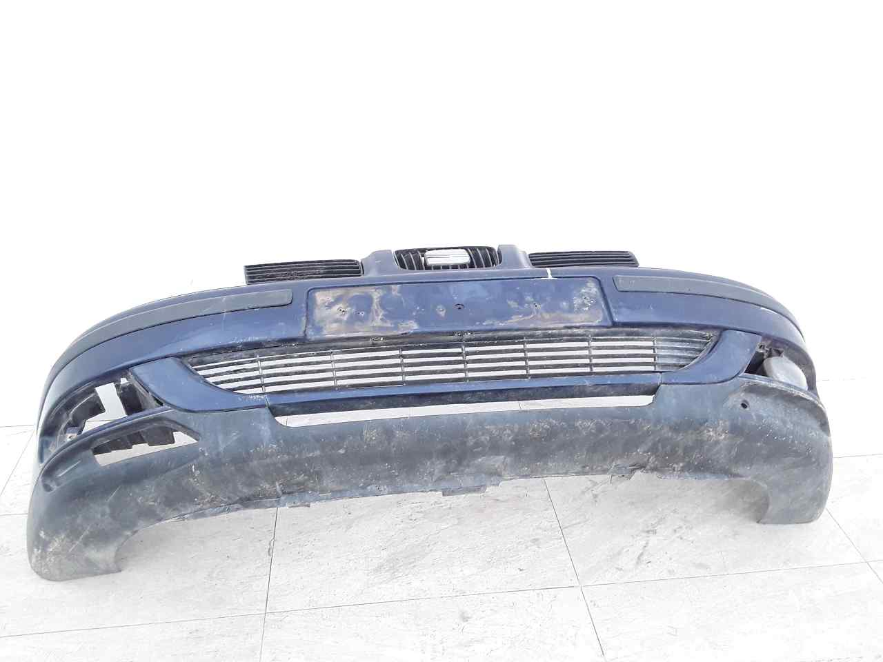 Paragolpes delantero