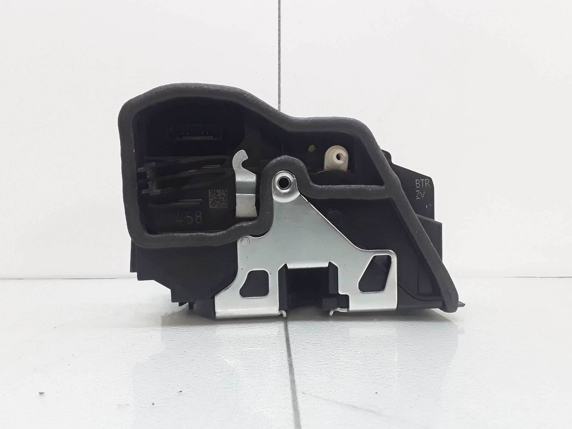 Cerradura puerta delantera derecha, foto 1 de 3