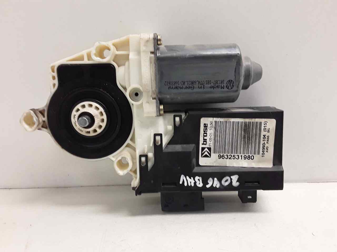 Motor elevalunas delantero derecho