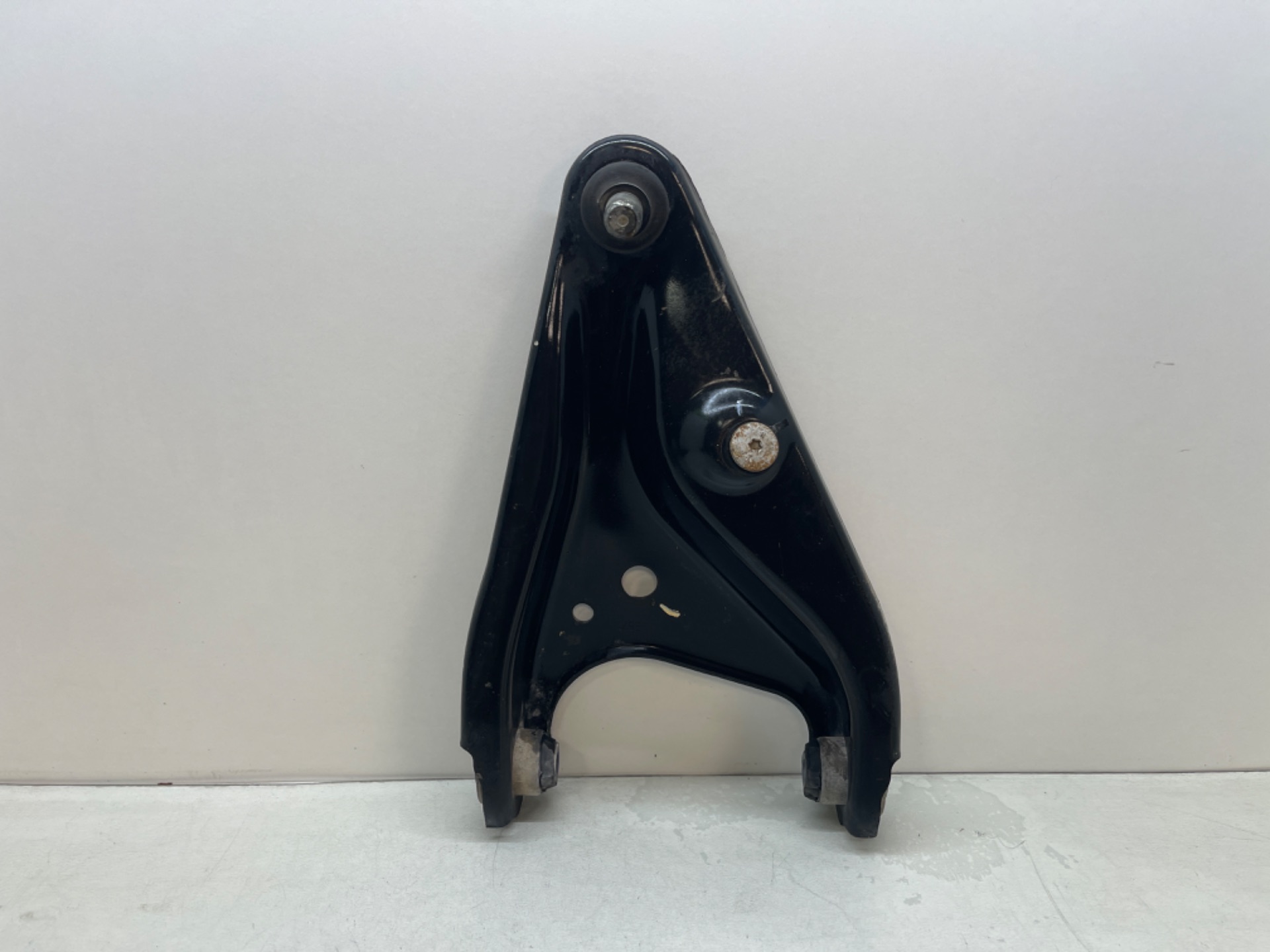 Brazo suspension inferior delantero izquierdo