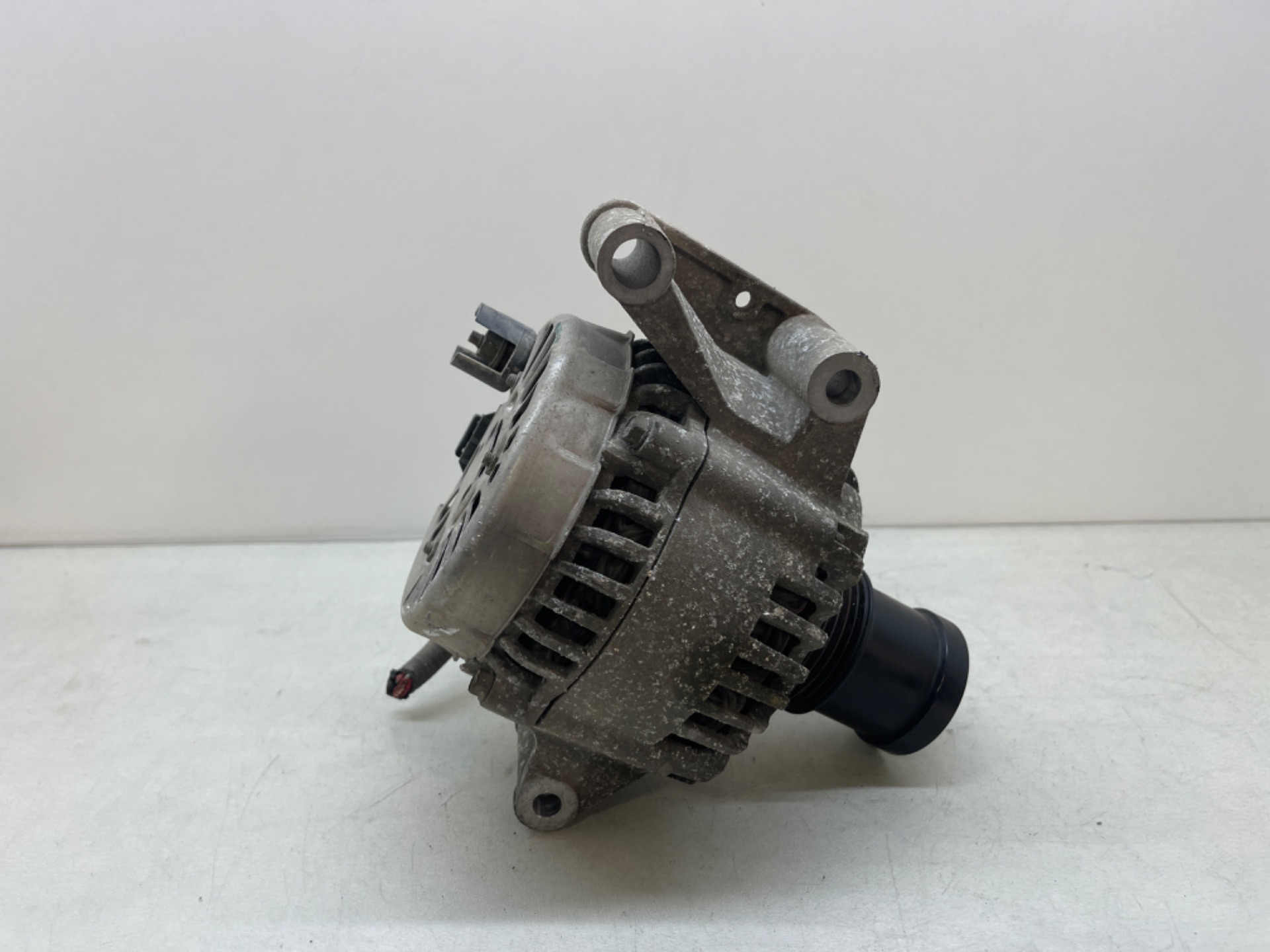 Alternador, foto 1 de 4