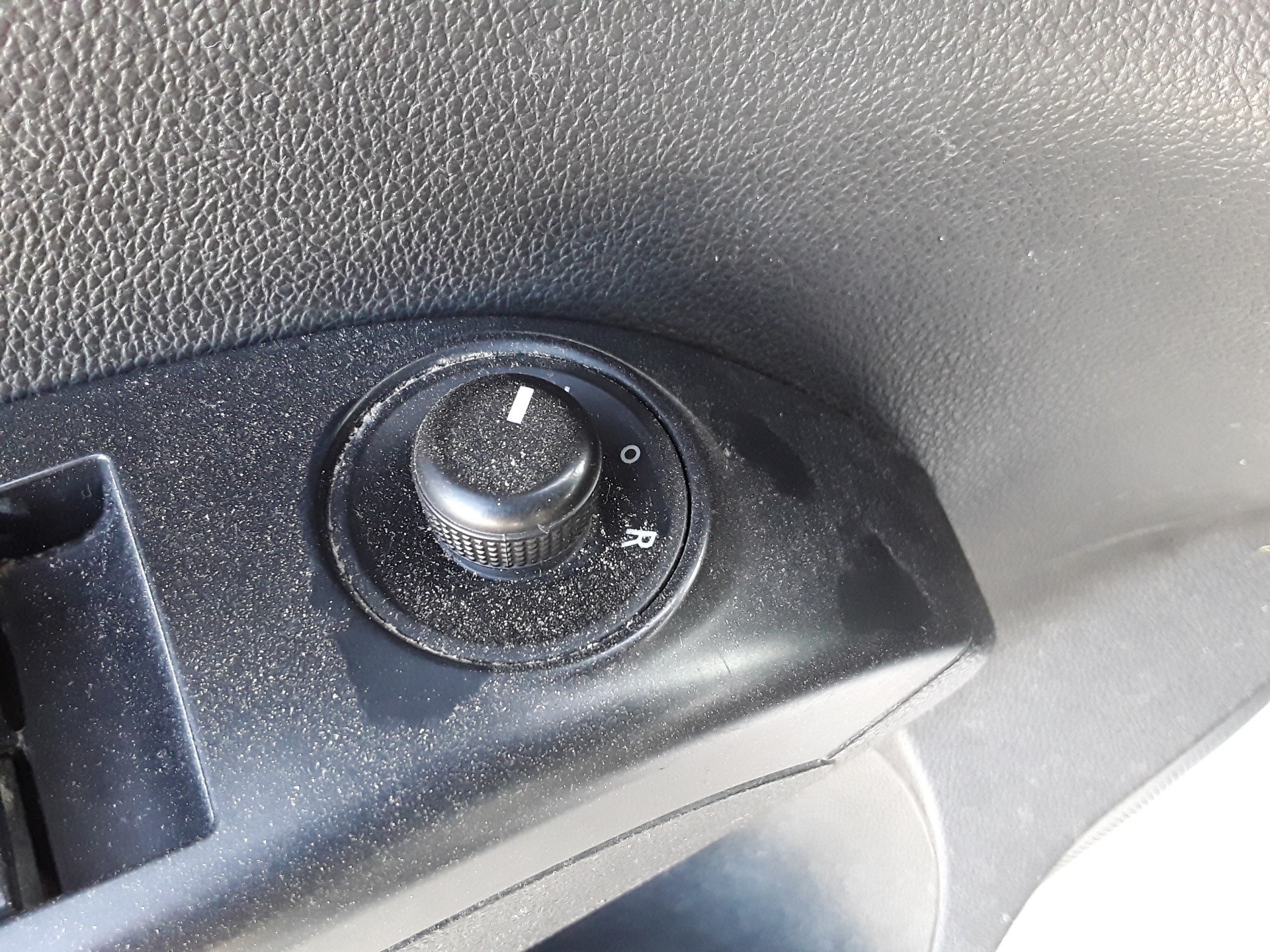Mando retrovisor, foto 1 de 4