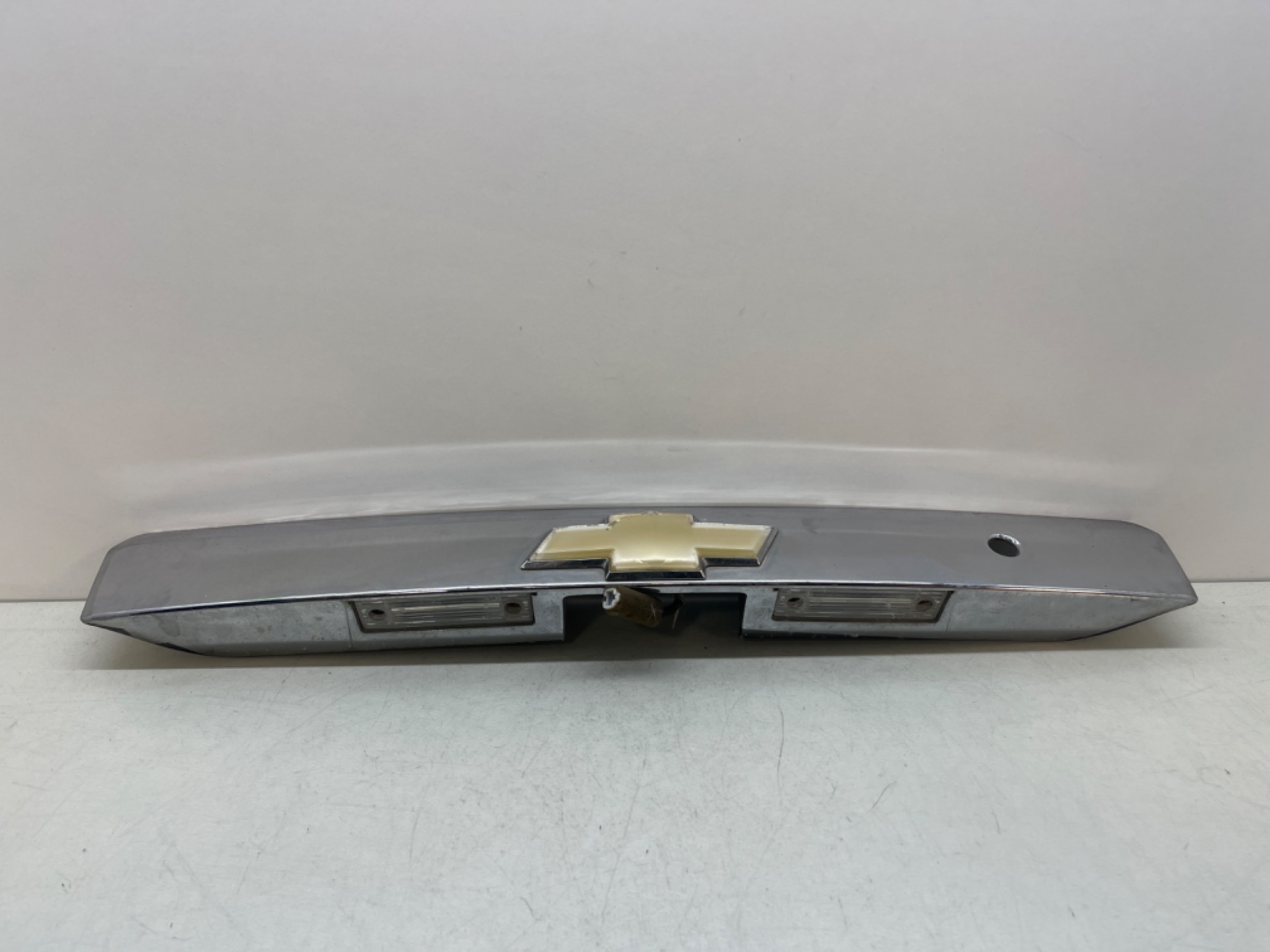 Boot / tailgate external handle, photo 1 of 6
