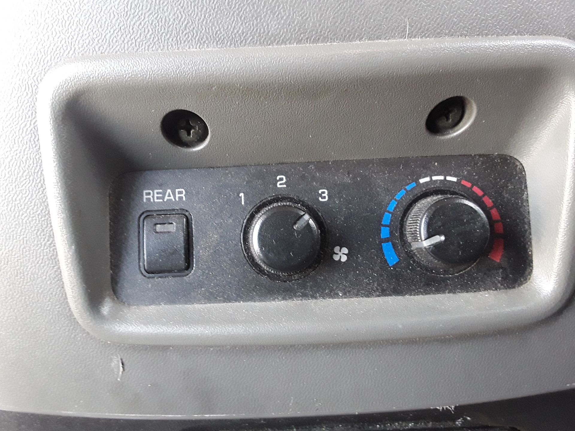 Mando calefaccion / aire acondicionado, foto 1 de 1