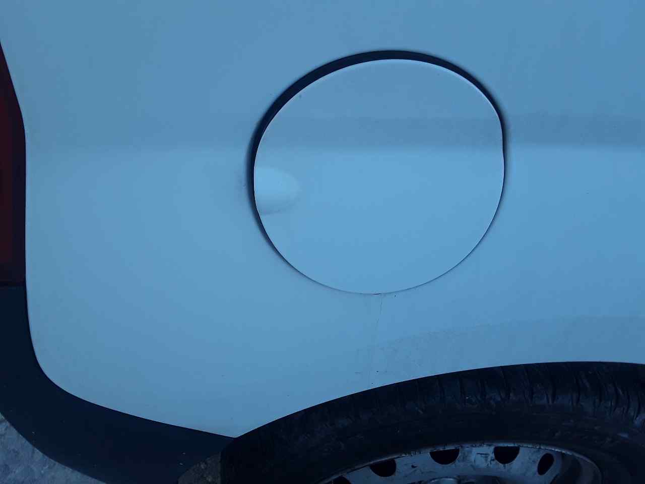 Tapa exterior combustible, foto 1 de 2
