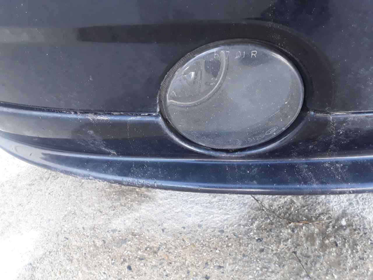 Faro antiniebla derecho, foto 1 de 6