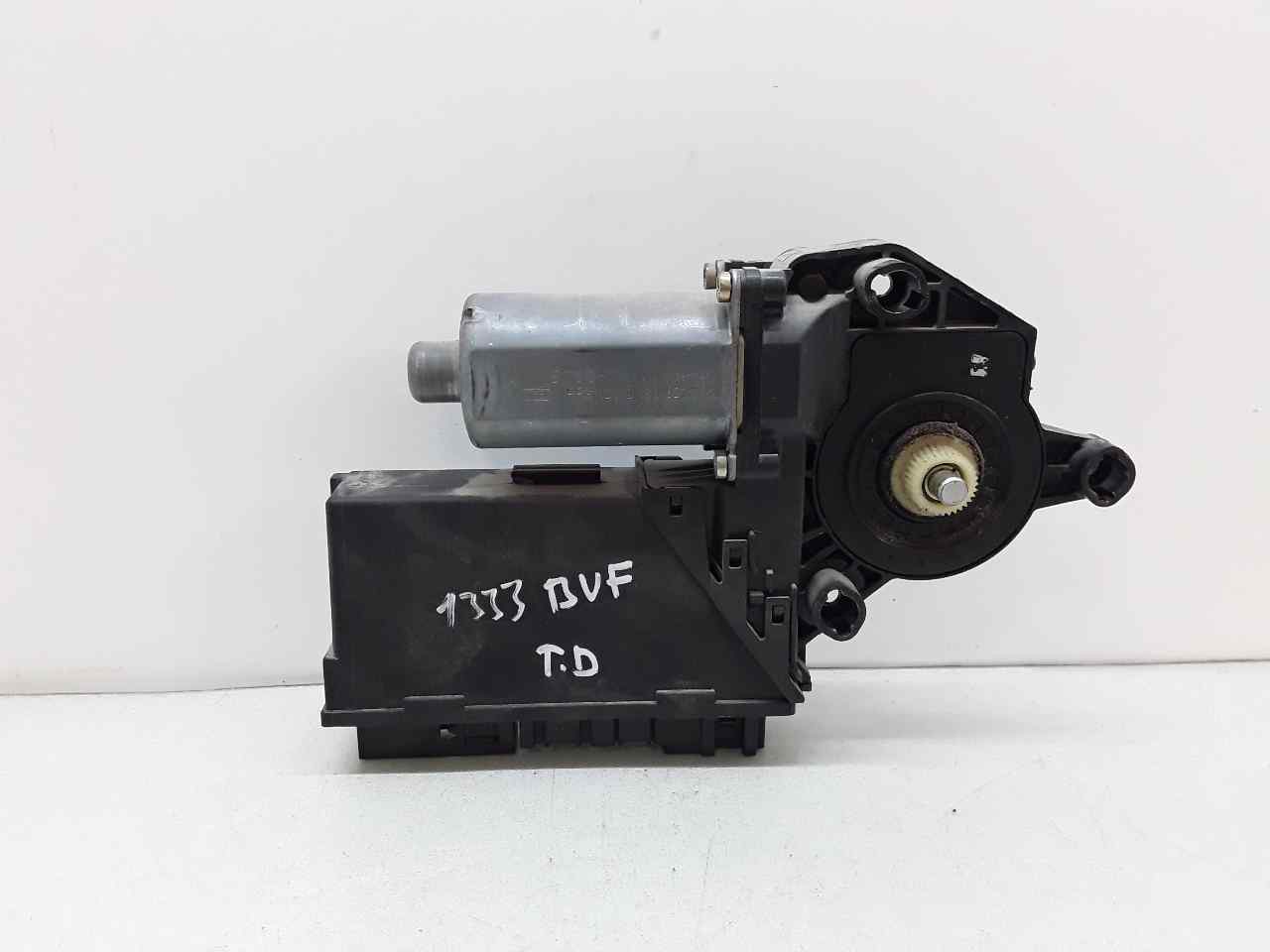 Motor elevalunas trasero derecho