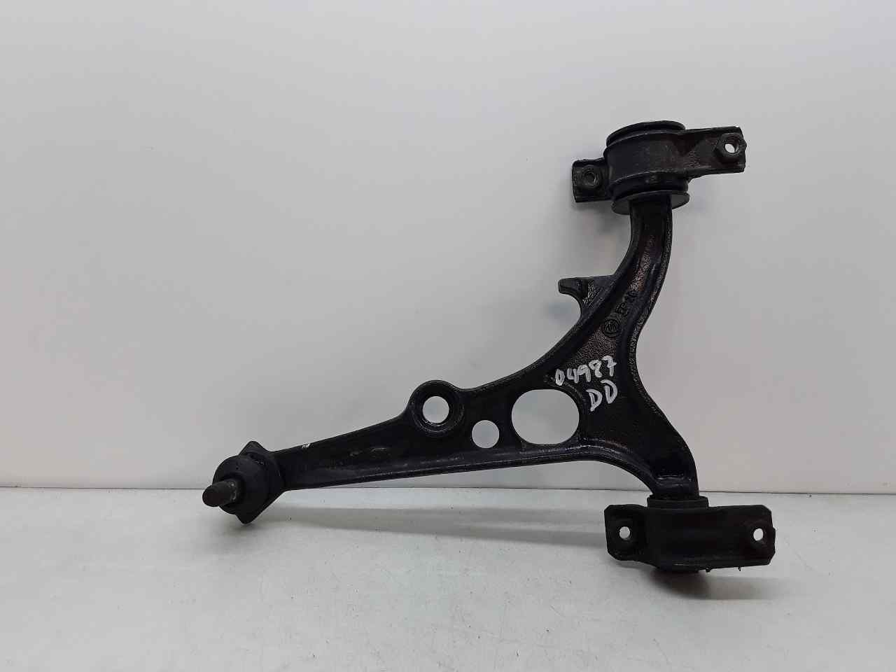 Brazo suspension delantero derecho