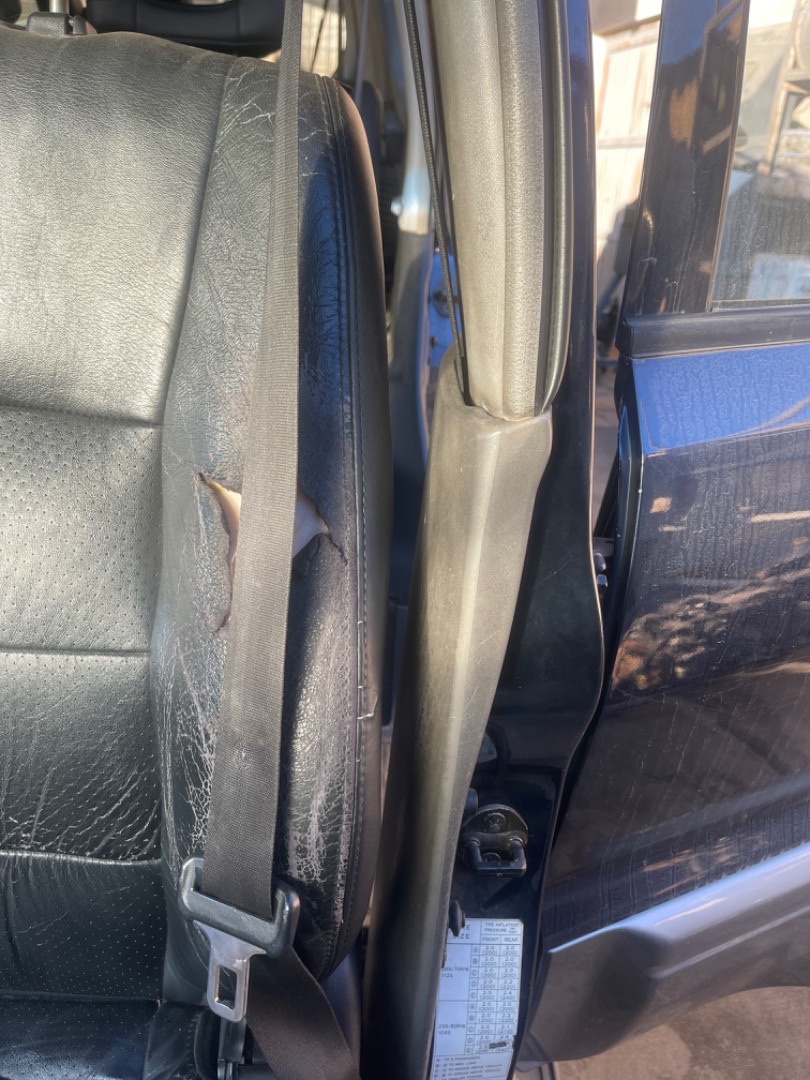 Cinturon seguridad delantero izquierdo