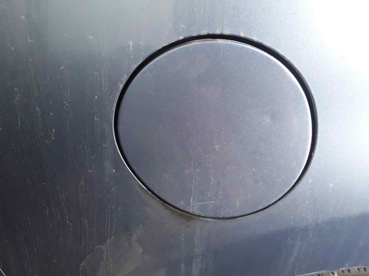 Tapa exterior combustible