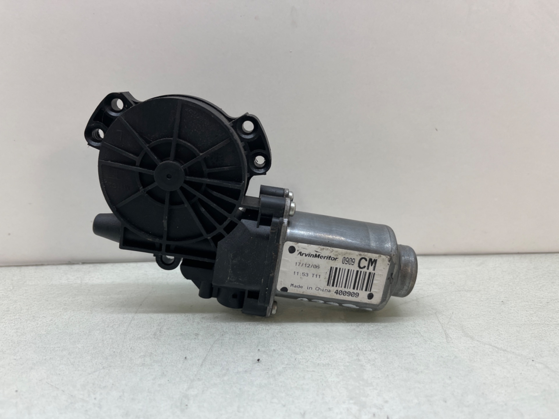 Motor elevalunas trasero derecho