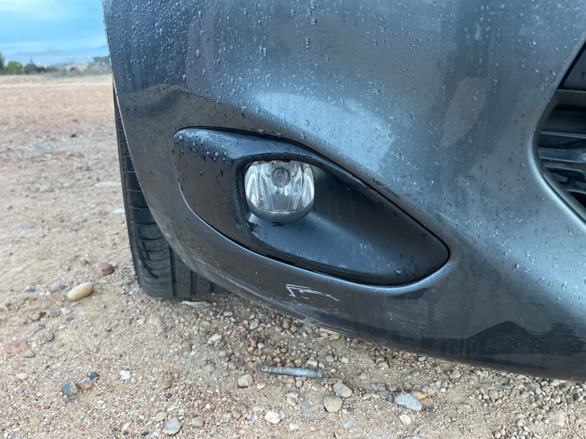 Faro antiniebla derecho, foto 1 de 1