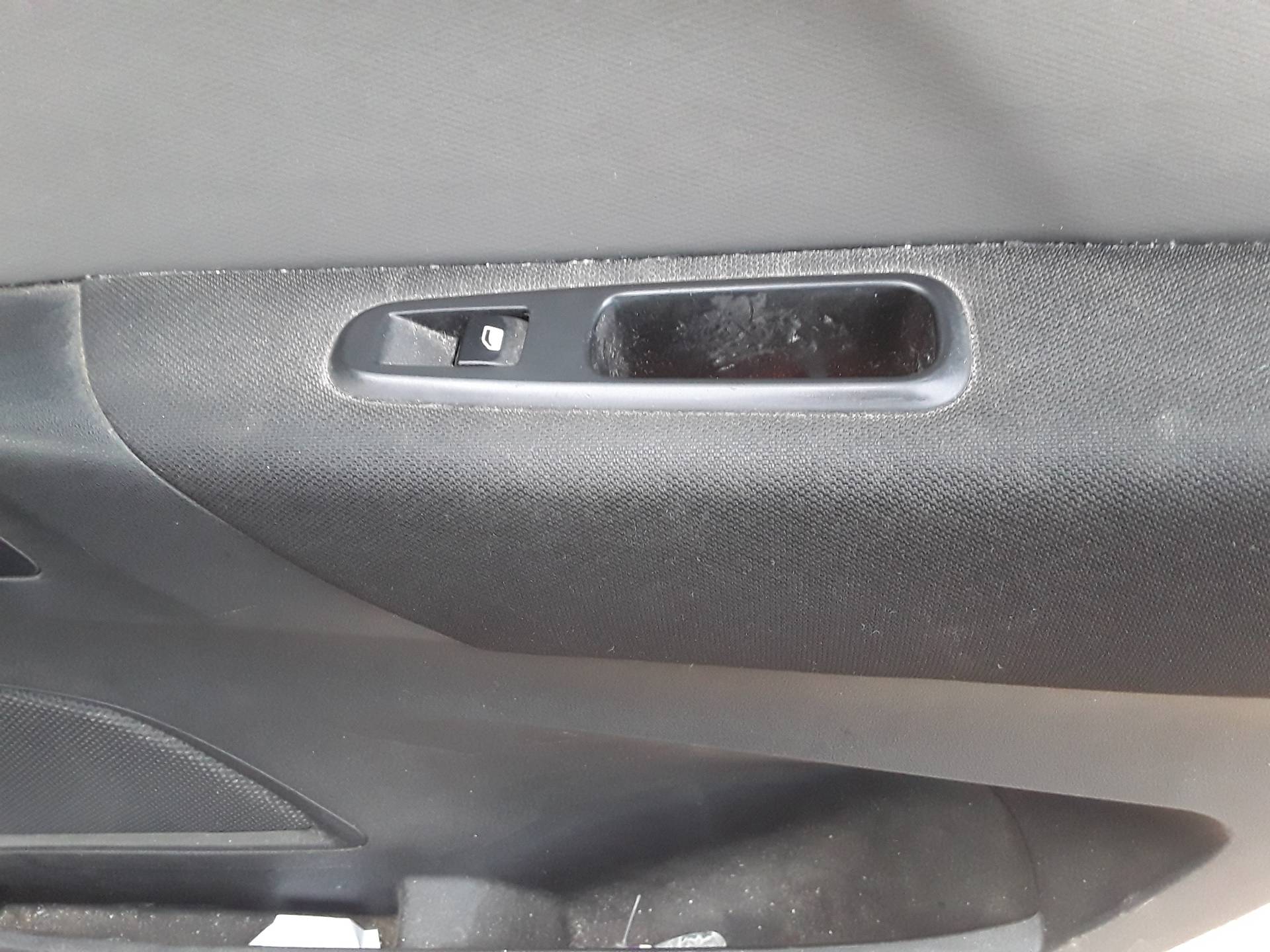 Mando elevalunas trasero derecho, foto 1 de 1