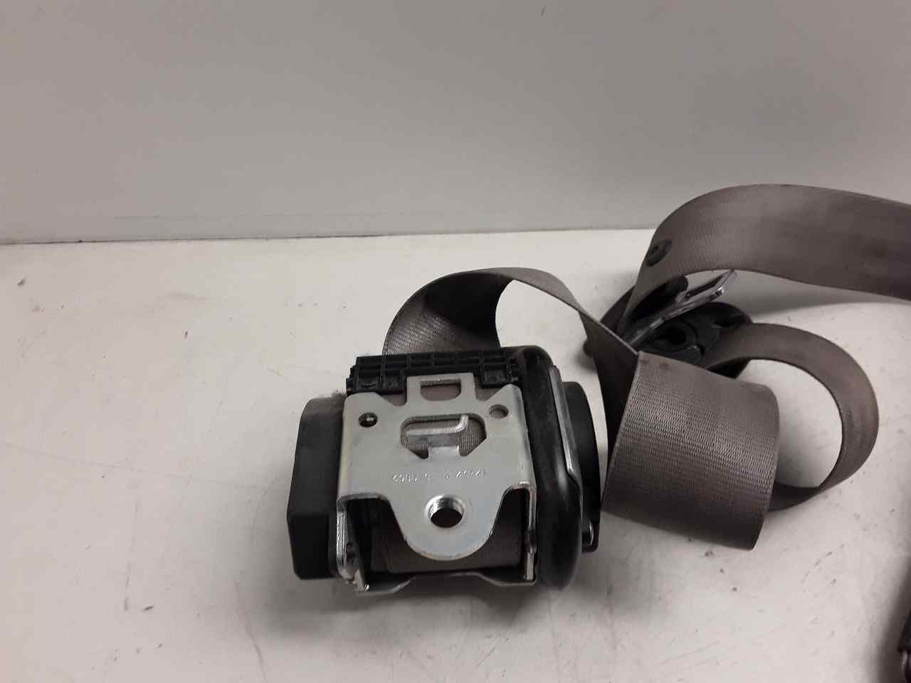 Cinturon seguridad delantero izquierdo
