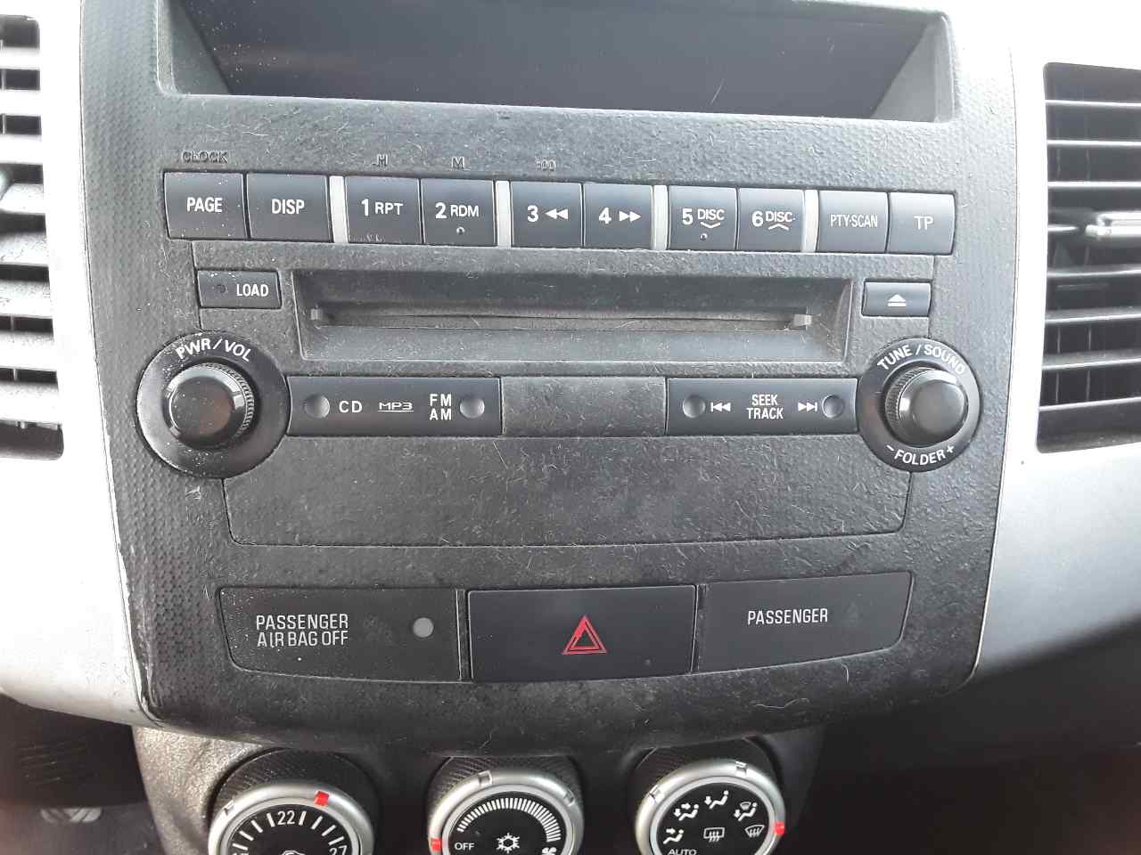 Sistema audio / radio cd, foto 1 de 1