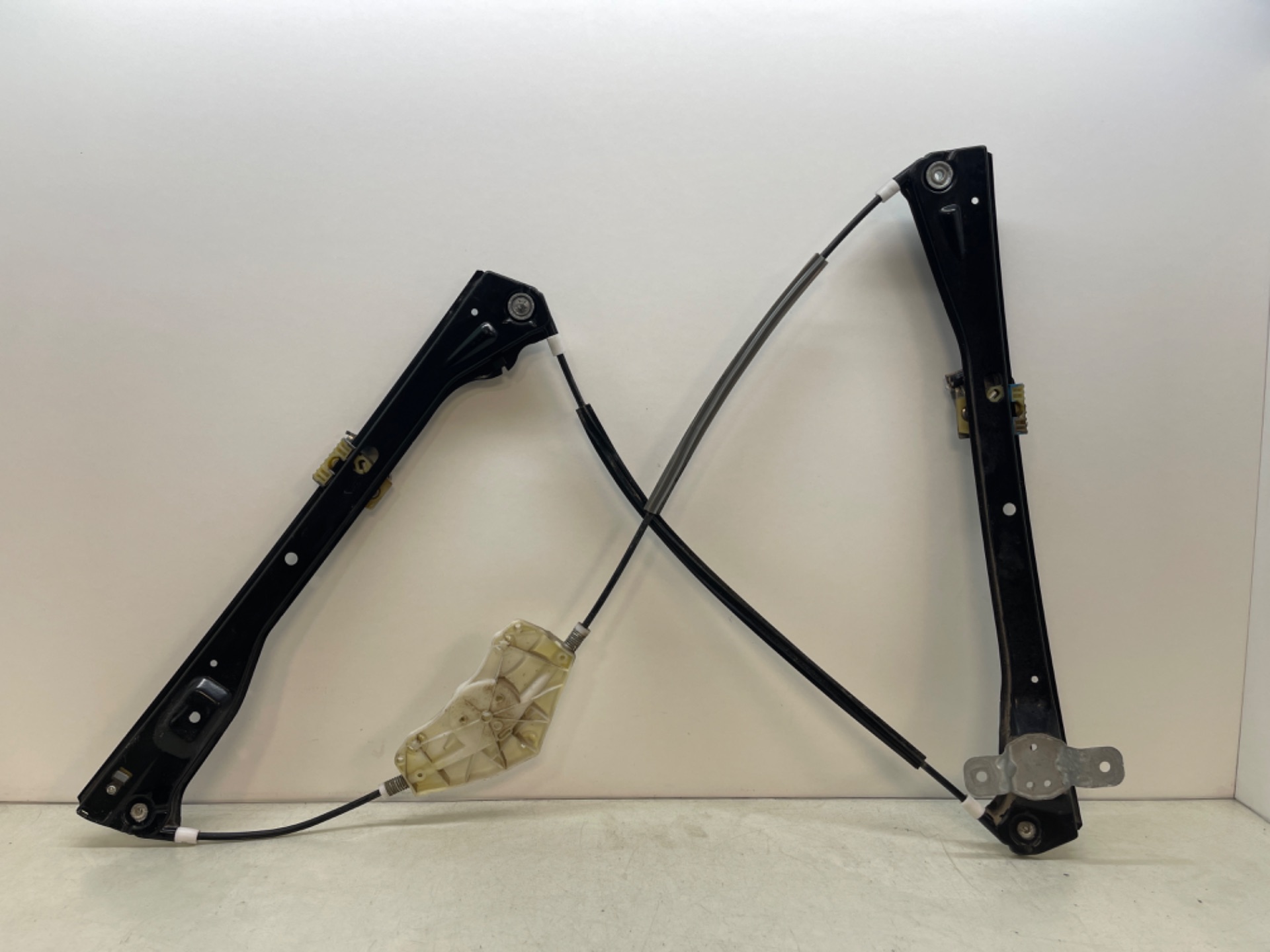 Elevalunas delantero derecho