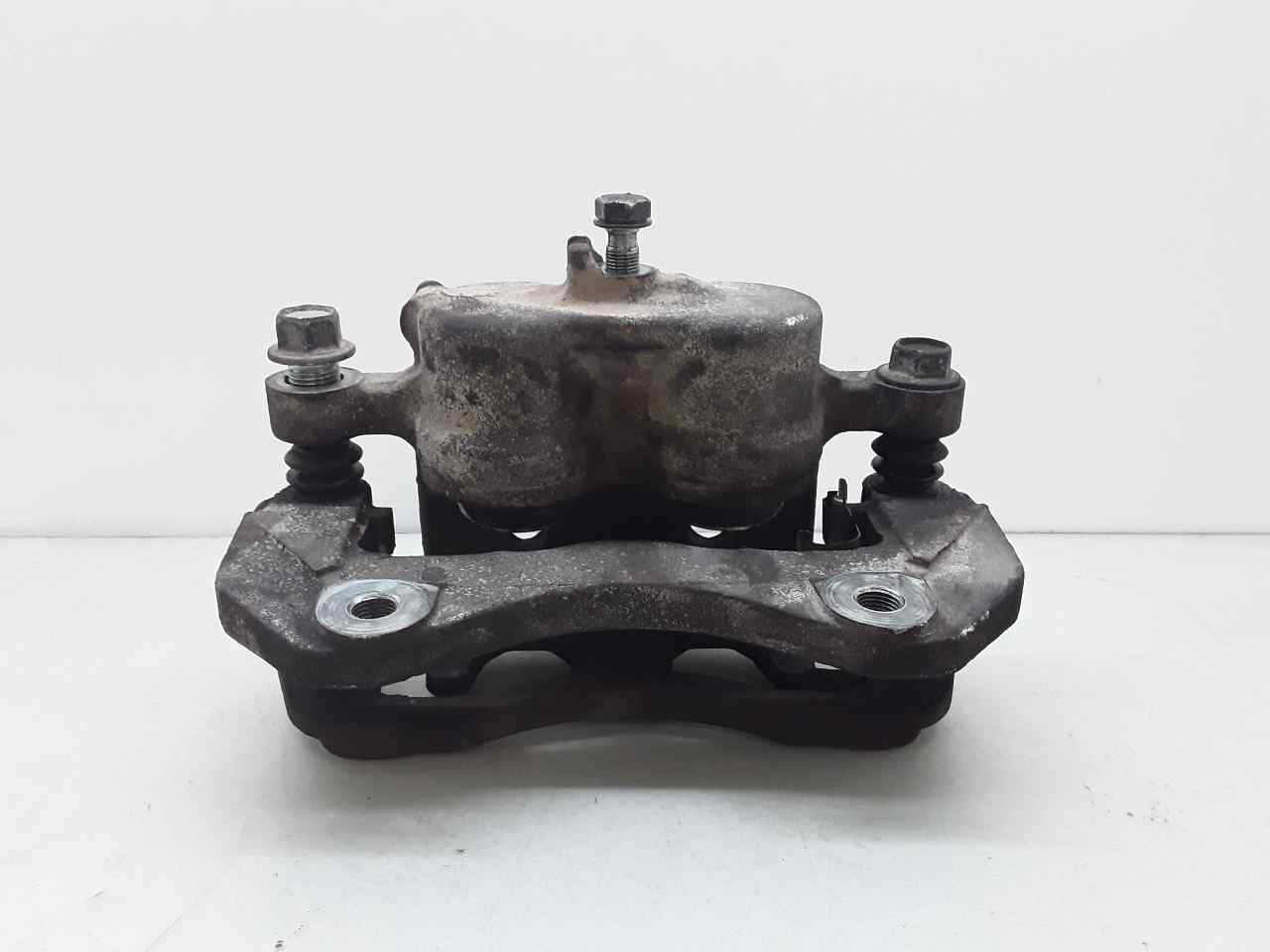 Pinza de freno delantera izquierda