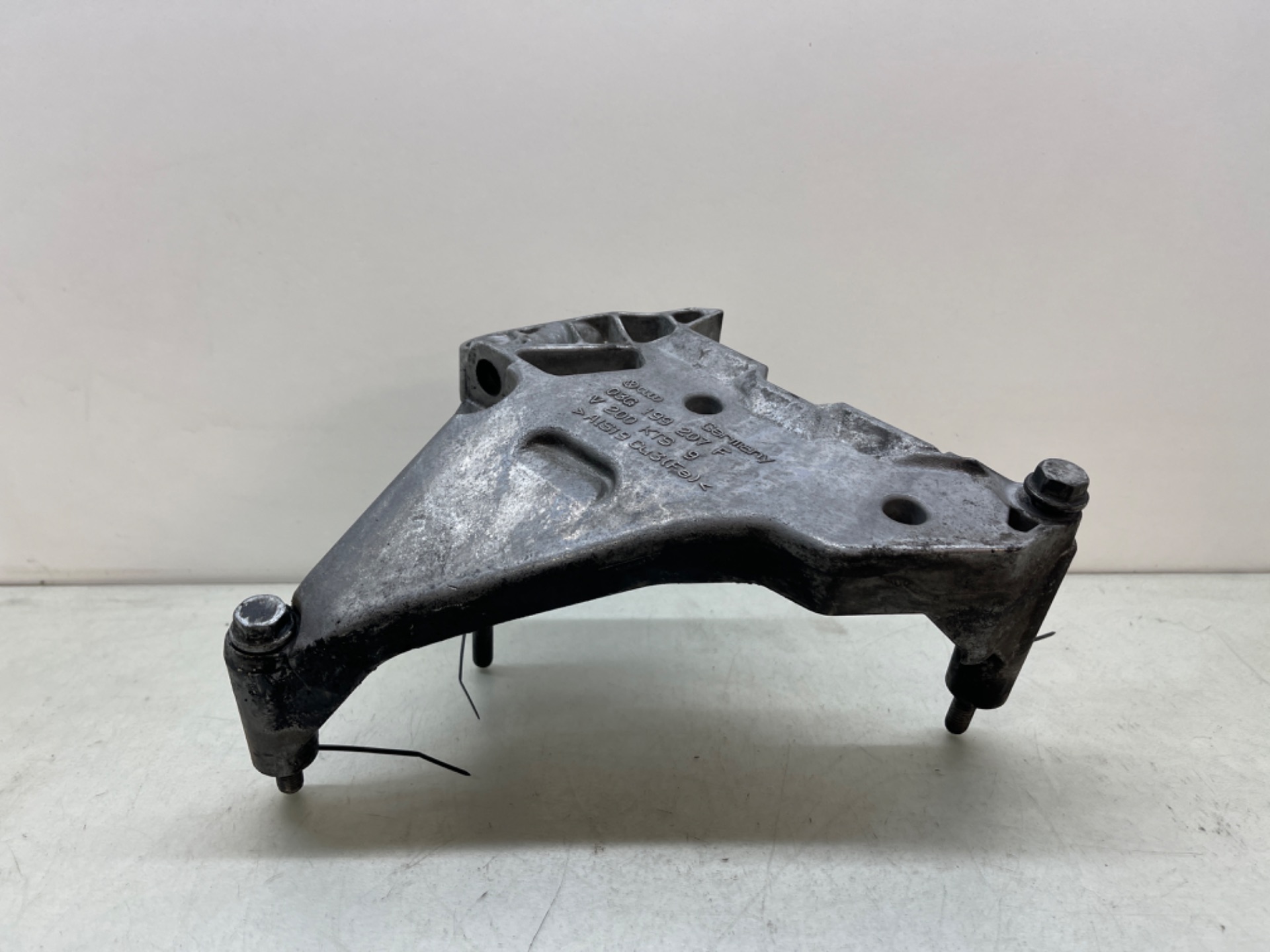 Soporte motor