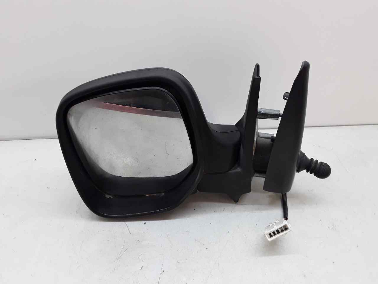 Retrovisor izquierdo