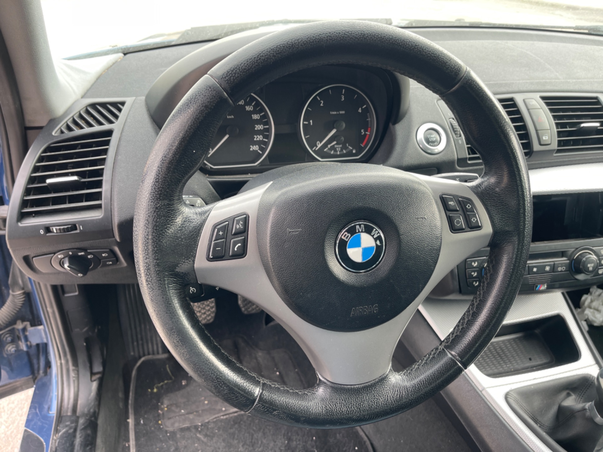Volante, foto 1 de 2
