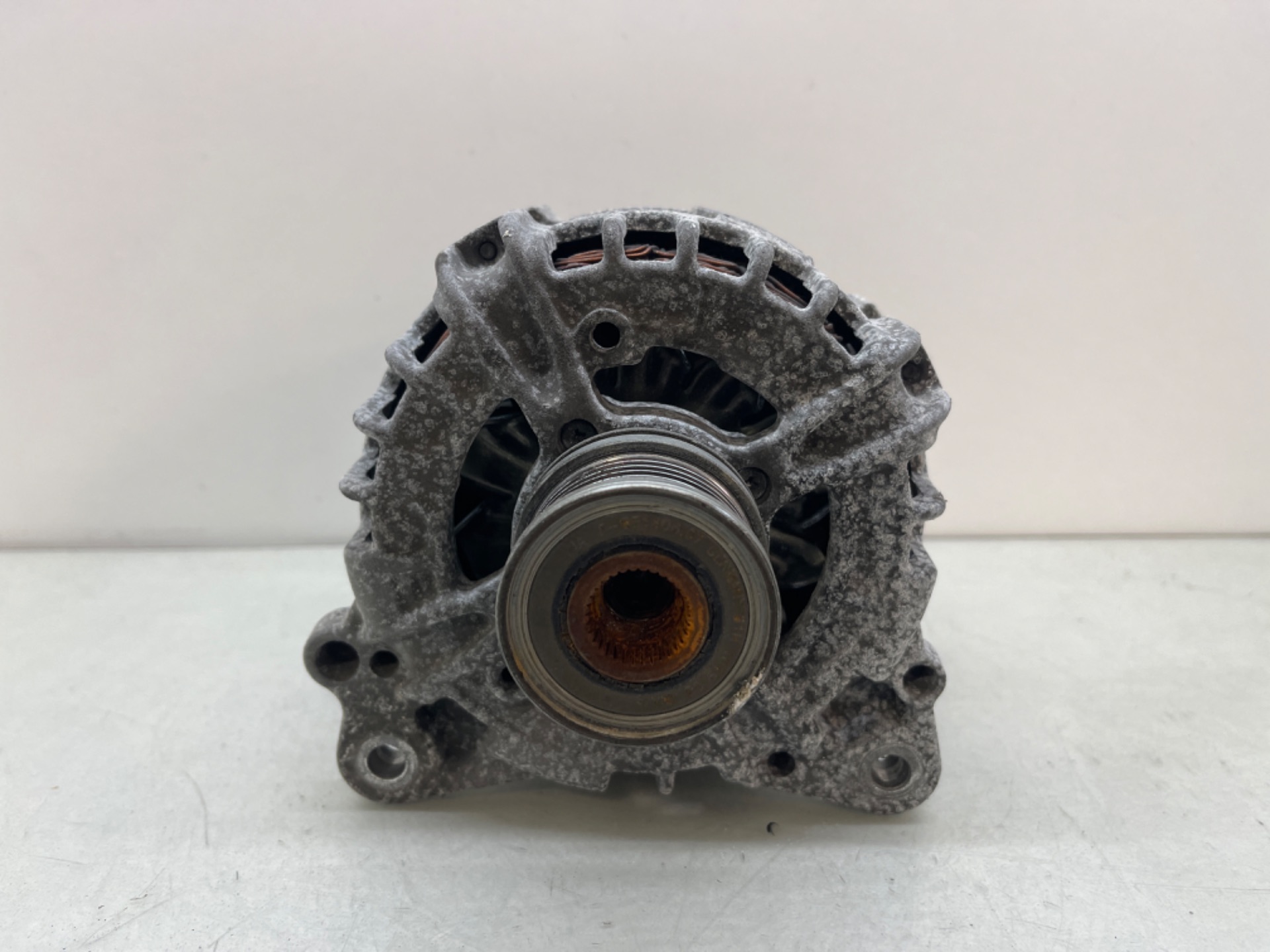 Alternador