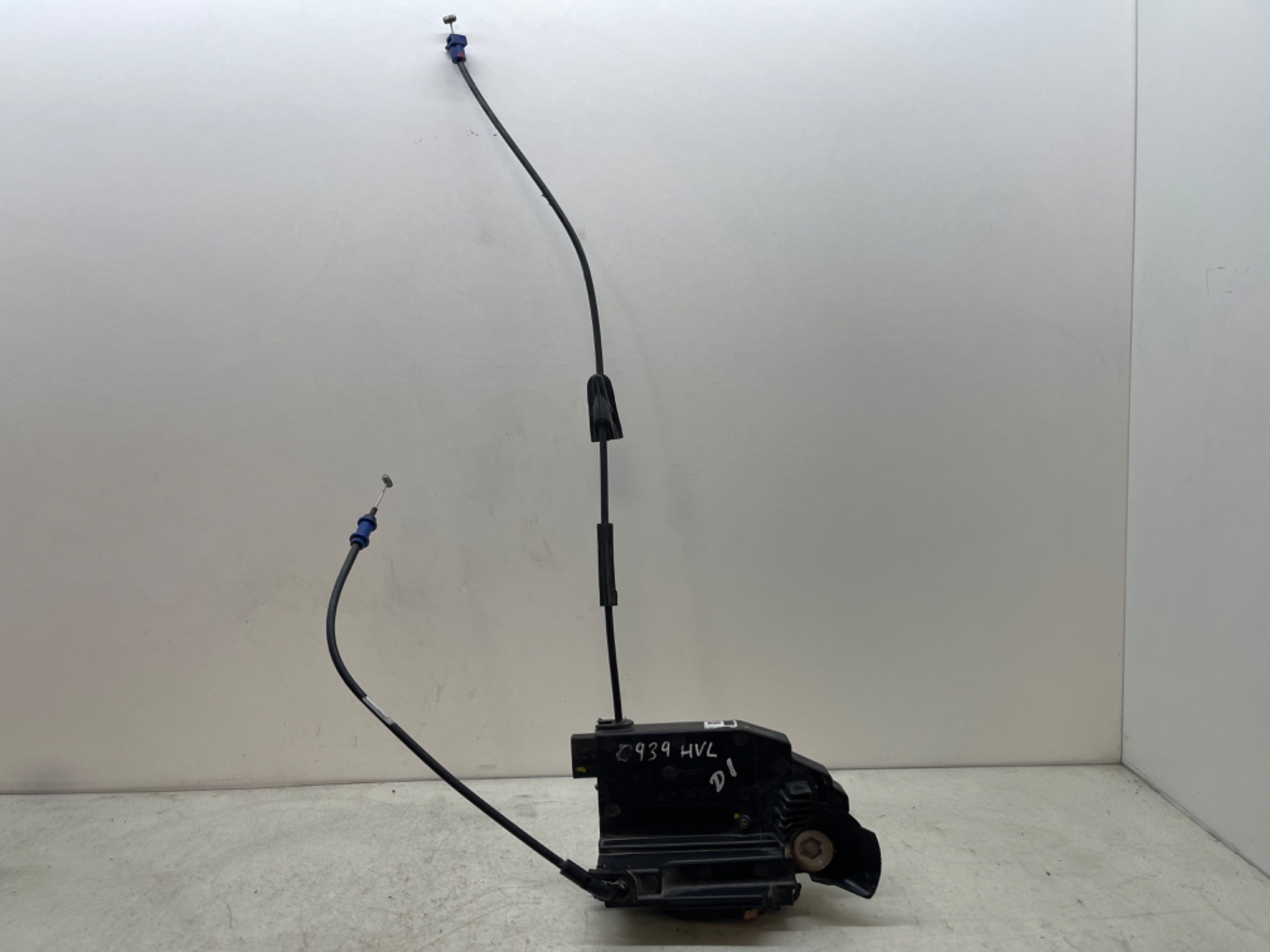 Cerradura puerta delantera izquierda