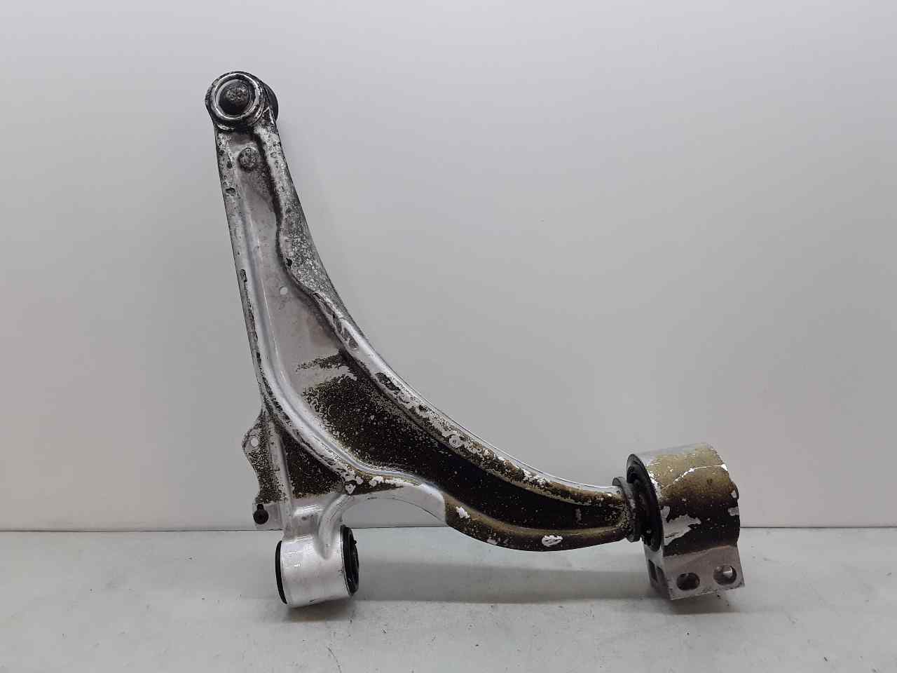 Front left suspension arm, photo 1 of 10