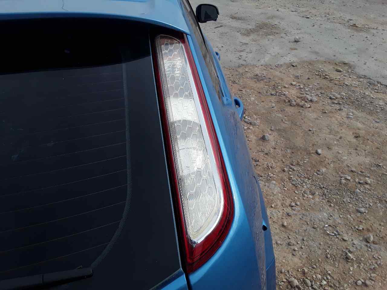 Piloto trasero derecho