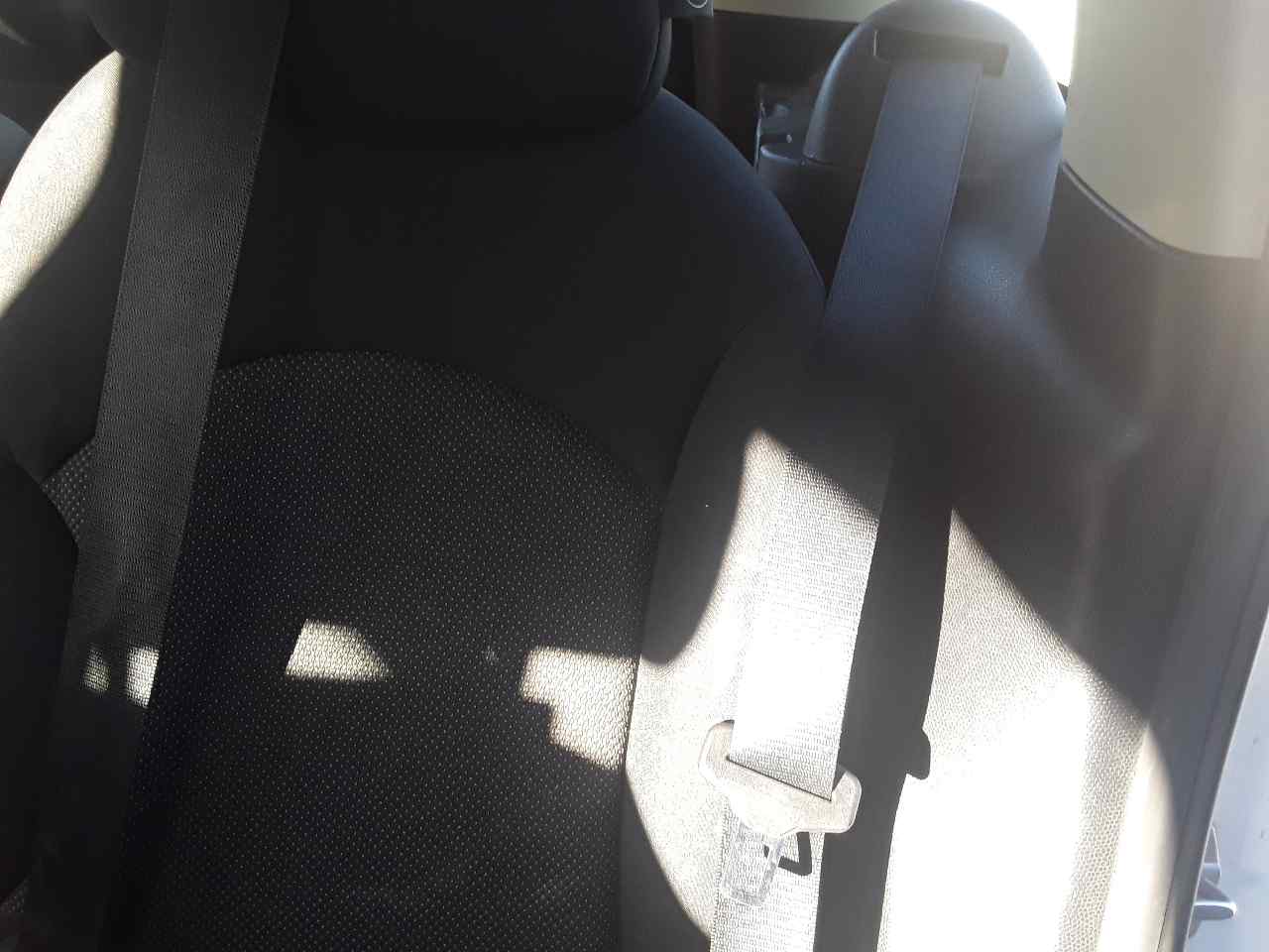 Cinturon seguridad trasero izquierdo, foto 1 de 1