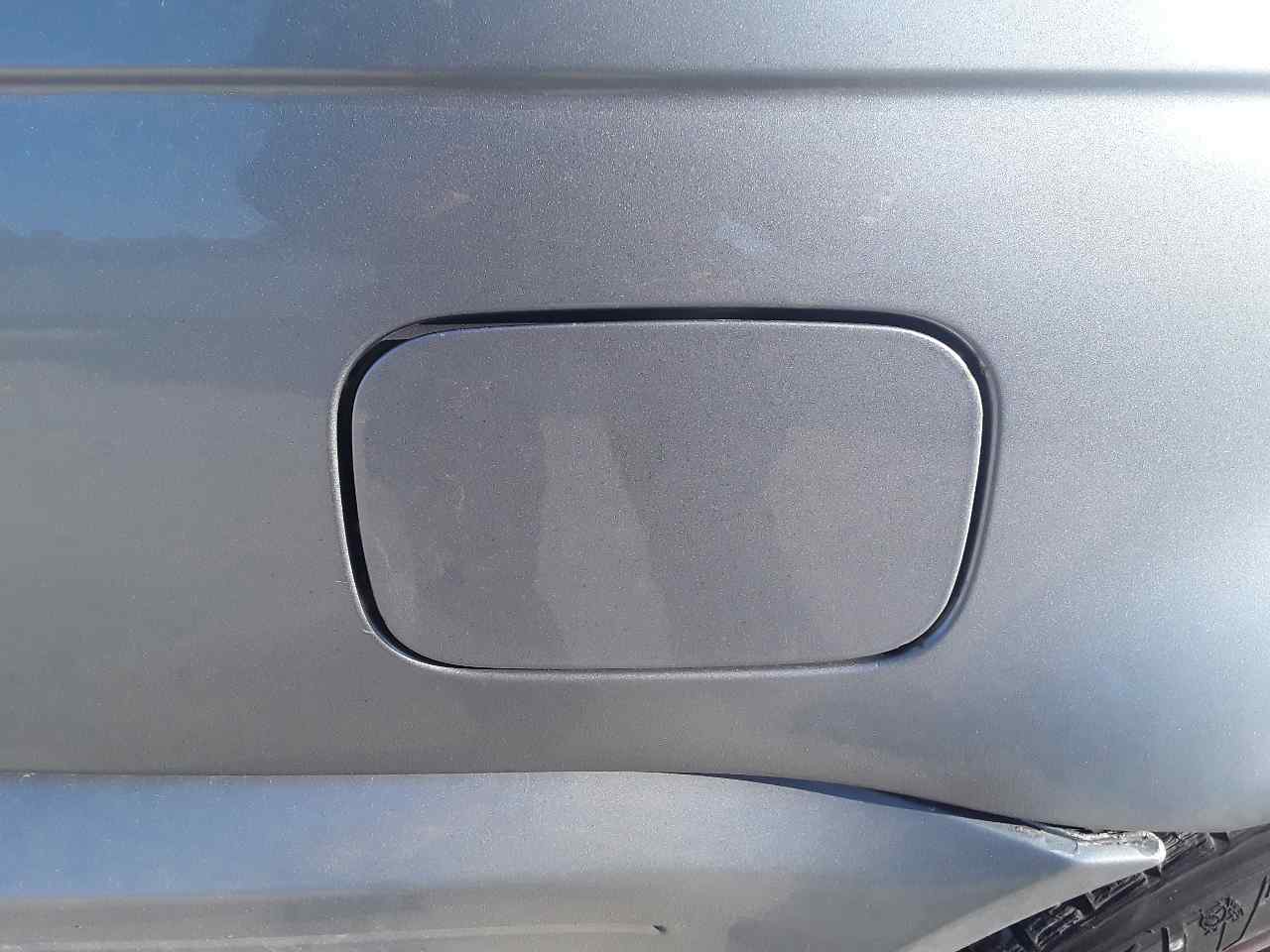 Tapa exterior combustible