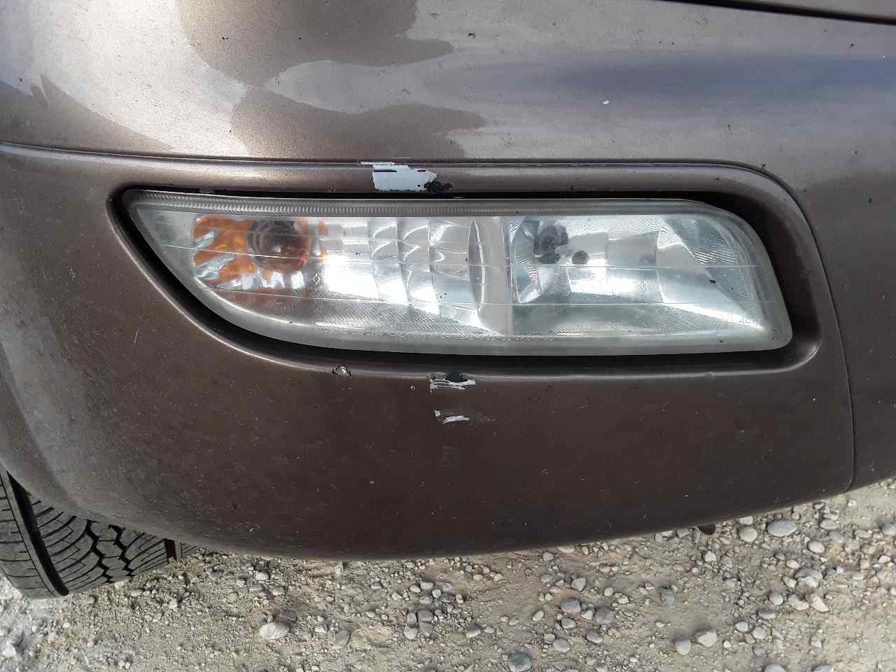 Faro antiniebla derecho, foto 1 de 1