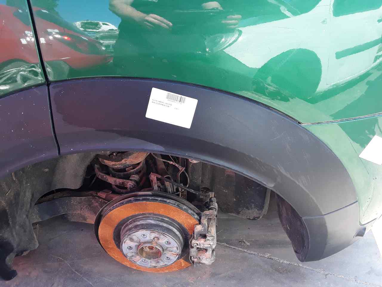 Rear left small wing, photo 1 of 1
