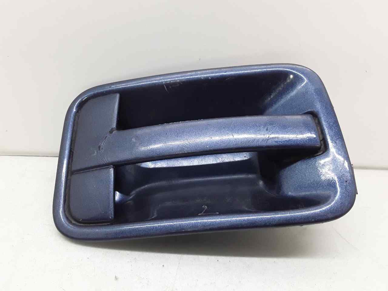 Maneta exterior lateral izquierda