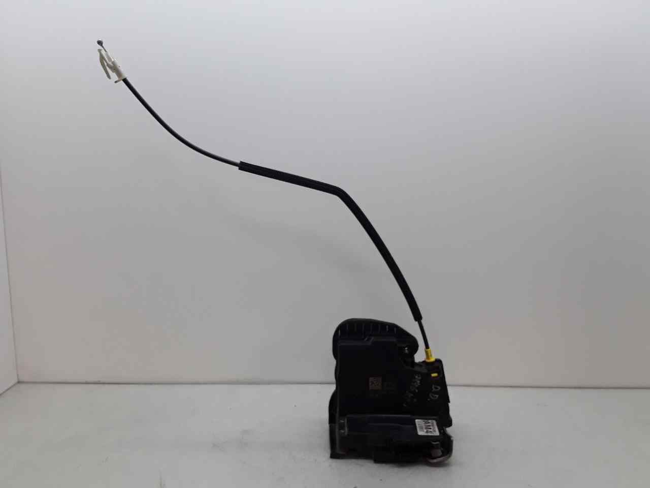 Cerradura puerta delantera derecha, foto 1 de 6