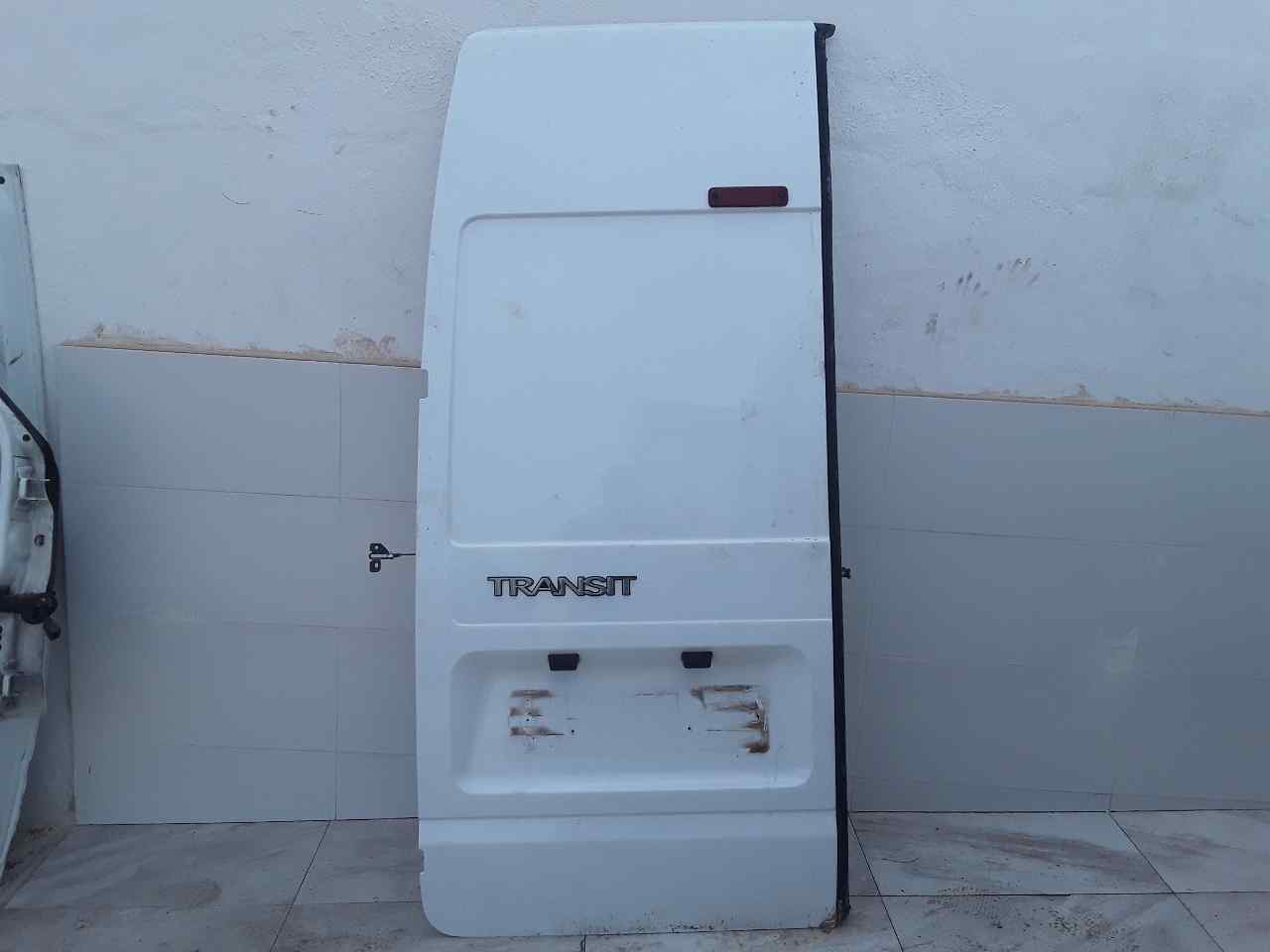 Porton trasero izquierdo