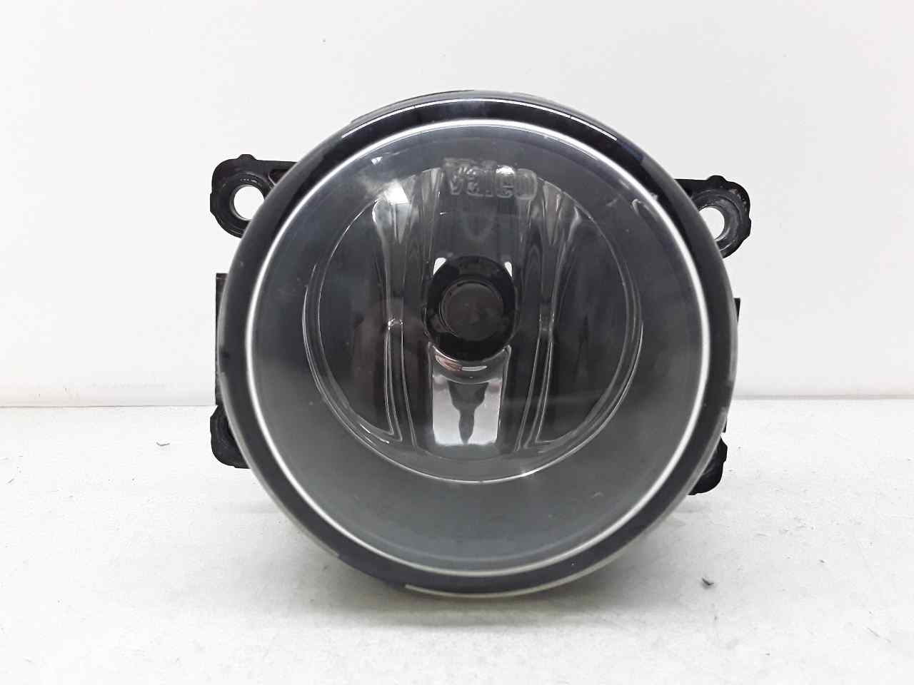 Faro antiniebla derecho