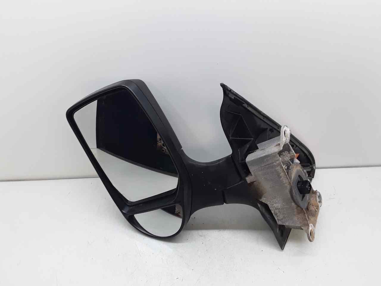 Retrovisor izquierdo